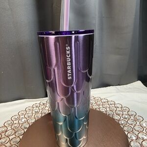 Starbucks Iridescent Mermaid Scale Cold Cup 24 oz 2023
